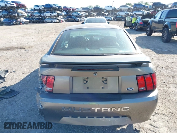 2001 Ford Mustang Standard with VIN 1FAFP40461F264327, listed as a IAAI auction lot 42002990 with 316,107 mi miles. Bid and sale history available at carsss.com. Image 15.