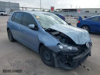 2011 Volkswagen Golf with VIN WVWDA7AJ7BW246249, listed as a IAAI auction lot 41714698 with 121,733 mi miles. Bid and sale history available at carsss.com. Image 1.