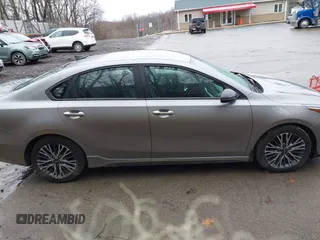 2023 Kia Forte GT-Line with VIN 3KPF54AD6PE581350, listed as a IAAI auction lot 41959138 with 29,481 mi miles. Bid and sale history available at carsss.com. Image 14.