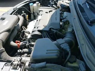 2010 Hyundai Elantra GLS z VIN KMHDU4AD6AU132605, wystawiony jako IAAI lot #43132802 z przebiegiem 225 617 mil mil oraz . Historia ofert i sprzedaży dostępna na DreamBid. Obrazek 19.