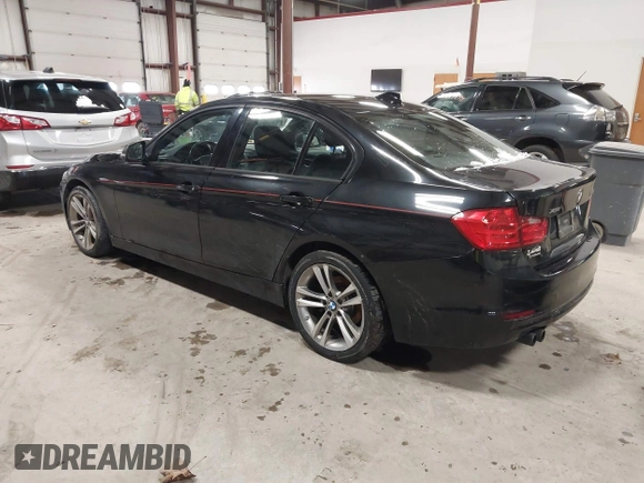 2013 BMW 3 Series 328i xDrive with VIN WBA3B5C56DF594332, listed as a IAAI auction lot 41863422 with 88,772 mi miles. Bid and sale history available at carsss.com. Image 3.