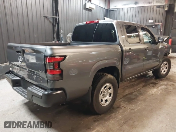2024 Nissan Frontier SV with VIN 1N6ED1EKXRN667858, listed as a IAAI auction lot 42377097 with 2,072 mi miles and . Bid and sale history available at DreamBid. Image 4.