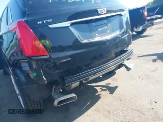 2018 Cadillac XT5 Premium Luxury AWD with VIN 1GYKNFRS1JZ195373, listed as a IAAI auction lot 42583745 with 64,978 mi miles and . Bid and sale history available at DreamBid. Image 6.