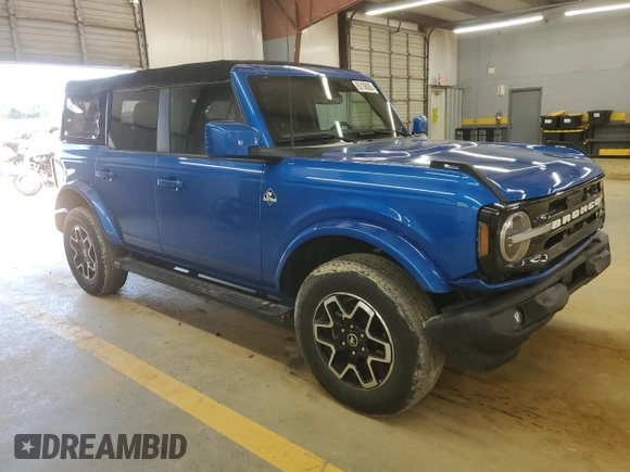 2023 Ford Bronco with VIN 1FMEE5DP2PLB16154, listed as a Copart auction lot 63138085 with 39,193 mi miles and Salvage title. Bid and sale history available at DreamBid. Image 4.