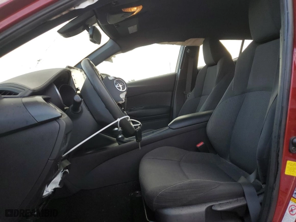 2019 Toyota C-HR XLE with VIN NMTKHMBX7KR086540, listed as a Copart auction lot 85654244 with 15,810 mi miles and Non Repairable. Bid and sale history available at carsss.com. Image 7.
