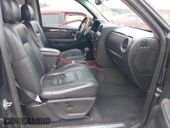 2008 GMC Envoy Denali with VIN 1GKES63M182191403, listed as a IAAI auction lot 41499601 with 217,071 mi miles. Bid and sale history available at carsss.com. Image 5.