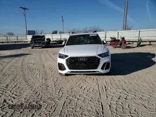 2022 Audi Q5 S line Premium z VIN WA1GAAFY6N2030009, wystawiony jako Copart lot #47274395 z przebiegiem 42 569 mil mil oraz Szkoda całkowita • Salvage title. Historia ofert i sprzedaży dostępna na DreamBid. Obrazek 12.