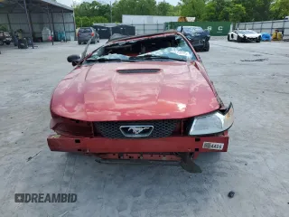 2000 Ford Mustang z VIN 1FAFP4449YF281935, wystawiony jako Copart lot #49970805 z przebiegiem 248 106 mil mil oraz Szkoda całkowita • Salvage title. Historia ofert i sprzedaży dostępna na DreamBid. Obrazek 5.