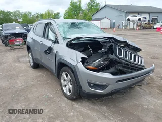 2020 Jeep Compass Latitude с VIN 3C4NJDBB9LT252474, выставлен на аукционе IAAI как лот 42245000 с пробегом 62 186 миль миль и . История ставок и продаж доступна на DreamBid. Изображение 1.