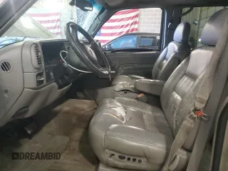 1999 Chevrolet Suburban z VIN 3GNFK16R4XG250550, wystawiony jako Copart lot #51941515 z przebiegiem 202 667 mil mil oraz Szkoda całkowita • Salvage title. Historia ofert i sprzedaży dostępna na DreamBid. Obrazek 7.