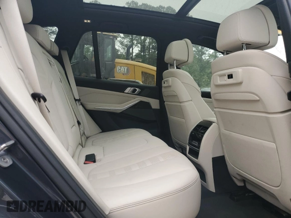 2019 BMW X5 xDrive40i with VIN 5UXCR6C59KLL24044, listed as a Copart auction lot 49685143 with 36,733 mi miles and . Bid and sale history available at DreamBid. Image 10.