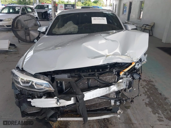 2020 BMW M2 Competition with VIN WBS2U7C01L7F87723, listed as a IAAI auction lot 40319156 with 55,309 mi miles. Bid and sale history available at carsss.com. Image 13.