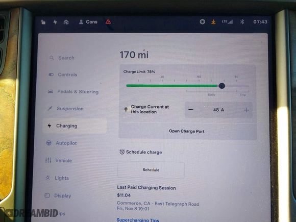 2019 Tesla Model X 75D with VIN 5YJXCAE29KF186356, listed as a IAAI auction lot 41829702 with NaN miles. Bid and sale history available at carsss.com. Image 17.