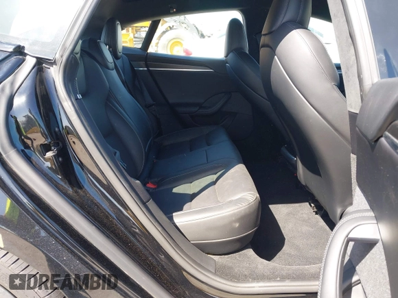 2022 Tesla Model S Plaid with VIN 5YJSA1E61NF483354, listed as a IAAI auction lot 41973636 with 32,541 mi miles and . Bid and sale history available at DreamBid. Image 8.