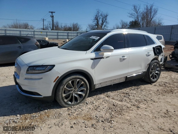 2021 Lincoln Nautilus Reserve with VIN 2LMPJ8K93MBL14221, listed as a Copart auction lot 43411994 with 46,251 mi miles. Bid and sale history available at carsss.com. Image 1.