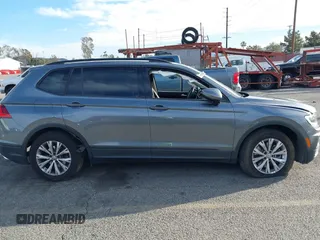2019 Volkswagen Tiguan S с VIN 3VV1B7AX4KM023236, выставлен на аукционе IAAI как лот 41687279 с пробегом 42 222 миль миль и . История ставок и продаж доступна на DreamBid. Изображение 13.