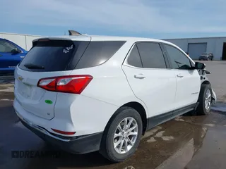 2020 Chevrolet Equinox LT with VIN 3GNAXKEV1LS695819, listed as a IAAI auction lot 41860240 with 57,214 mi miles. Bid and sale history available at carsss.com. Image 4.