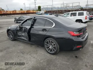 2020 BMW 3 Series 330i z VIN 3MW5R1J04L8B11688, wystawiony jako Copart lot #55355505 z przebiegiem 87 498 mil mil oraz Szkoda całkowita • Salvage title. Historia ofert i sprzedaży dostępna na DreamBid. Obrazek 2.