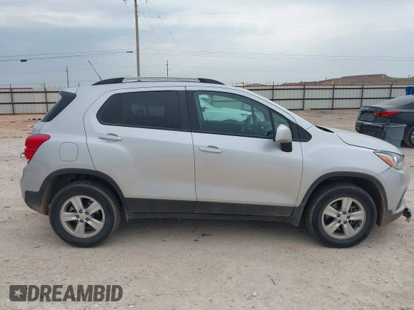 2021 Chevrolet Trax LT с VIN KL7CJPSB8MB321938, выставлен на аукционе IAAI как лот 42025160 с пробегом 101 634 миль миль и . История ставок и продаж доступна на DreamBid. Изображение 13.