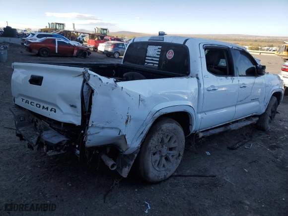 2021 Toyota Tacoma 2WD SR5 with VIN 3TMAZ5CN3MM140626, listed as a Copart auction lot 77401424 with 0 mi miles and Non Repairable. Bid and sale history available at carsss.com. Image 3.