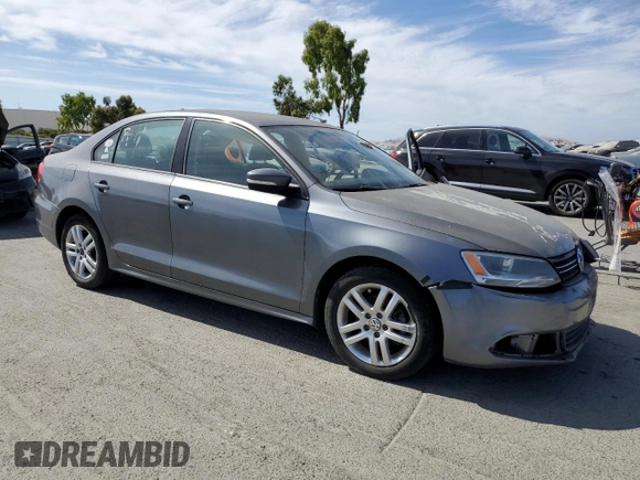 2012 Volkswagen Jetta SE with VIN 3VWDP7AJ7CM427445, listed as a Copart auction lot 63610155 with 161,939 mi miles and Salvage title. Bid and sale history available at DreamBid. Image 4.