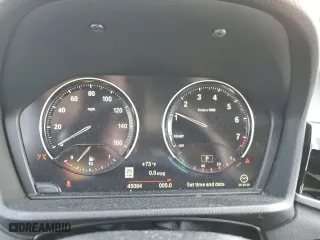 2020 BMW X1 xDrive28i with VIN WBXJG9C04L5P16314, listed as a Copart auction lot 46709905 with 45,064 mi miles and Salvage Title. Bid and sale history available at carsss.com. Image 9.