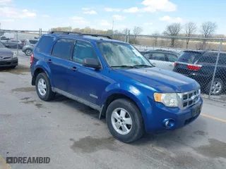2008 Ford Escape XLT with VIN 1FMCU93Z78KA04347, listed as a IAAI auction lot 41978583 with 146,993 mi miles. Bid and sale history available at carsss.com. Image 1.