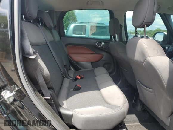 2016 FIAT 500L Trekking z VIN ZFBCFADH0GZ037544, wystawiony jako Copart lot #61364205 z przebiegiem 85 729 mil mil oraz Szkoda całkowita • Salvage title. Historia ofert i sprzedaży dostępna na DreamBid. Obrazek 10.