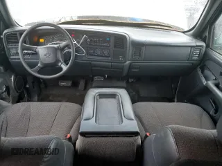 2002 Chevrolet Silverado 1500 LS with VIN 2GCEC19W321137001, listed as a Copart auction lot 57033585 with 132,877 mi miles and Clean Title. Bid and sale history available at DreamBid. Image 8.
