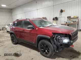 2017 Jeep Cherokee Trailhawk L Plus with VIN 1C4PJMBS5HD224239, listed as a Copart auction lot 45288285 with 106,553 mi miles and Salvage Title. Bid and sale history available at carsss.com. Image 4.
