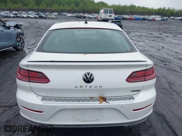 2023 Volkswagen Arteon SEL Premium R-Line z VIN WVWTR7AN4PE014292, wystawiony jako IAAI lot #42331800 z przebiegiem 6 389 mil mil oraz . Historia ofert i sprzedaży dostępna na DreamBid. Obrazek 16.