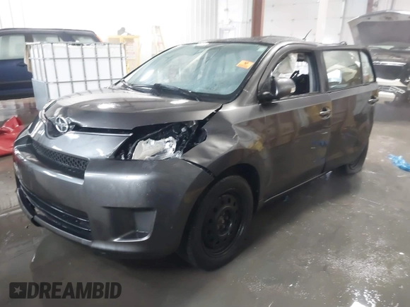 2013 Scion xD z VIN JTKKUPB46D1029288, wystawiony jako IAAI lot #41265802 z przebiegiem 243 294 mil mil oraz . Historia ofert i sprzedaży dostępna na DreamBid. Obrazek 2.