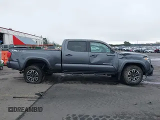 2017 Toyota Tacoma SR5 with VIN 3TMBZ5DN6HM006640, listed as a IAAI auction lot 41330924 with 173,593 mi miles and . Bid and sale history available at DreamBid. Image 14.