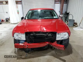 2006 Dodge Magnum R/T z VIN 2D4GV57256H203686, wystawiony jako Copart lot #75424394 z przebiegiem 111 610 mil mil oraz Szkoda całkowita • Salvage title. Historia ofert i sprzedaży dostępna na DreamBid. Obrazek 5.