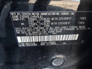 2018 Toyota RAV4 XLE with VIN 2T3RFREV2JW811214, listed as a IAAI auction lot 41458588 with 236,346 mi miles. Bid and sale history available at carsss.com. Image 9.