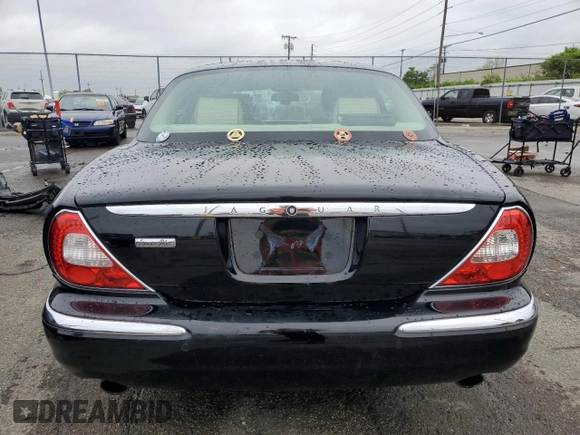 2006 Jaguar XJ Vanden Plas with VIN SAJWA82B96SH00699, listed as a Copart auction lot 55290355 with 192,937 mi miles and Clean Title. Bid and sale history available at DreamBid. Image 6.