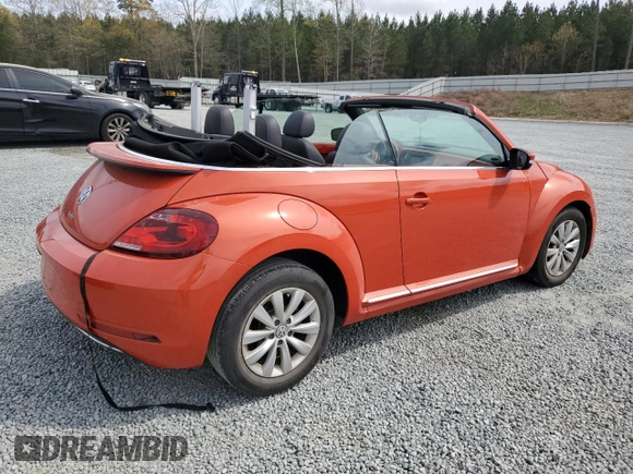 2019 Volkswagen Beetle S с VIN 3VW5DAAT9KM505721, выставлен на аукционе Copart как лот 51358675 с пробегом Не указан миль и Списание • Salvage title. История ставок и продаж доступна на DreamBid. Изображение 3.