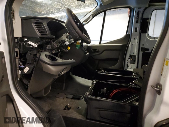 2024 Ford Transit Cargo with VIN 1FTBR1Y88RKA70197, listed as a Copart auction lot 76137834 with Not Provided miles and Clean Title. Bid and sale history available at DreamBid. Image 7.