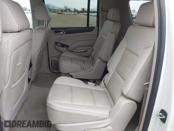 2015 GMC Yukon XL Denali with VIN 1GKS2JKJ7FR641430, listed as a IAAI auction lot 42163969 with 129,085 mi miles. Bid and sale history available at carsss.com. Image 8.