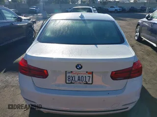 2017 BMW 3 Series 328d xDrive with VIN WBA8F1C39HK898141, listed as a IAAI auction lot 42654788 with 91,817 mi miles and . Bid and sale history available at DreamBid. Image 17.