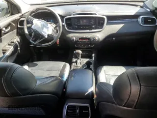 2016 Kia Sorento EX with VIN 5XYPH4A5XGG015778, listed as a Copart auction lot 48188045 with 179,479 mi miles and Salvage Title. Bid and sale history available at DreamBid. Image 8.