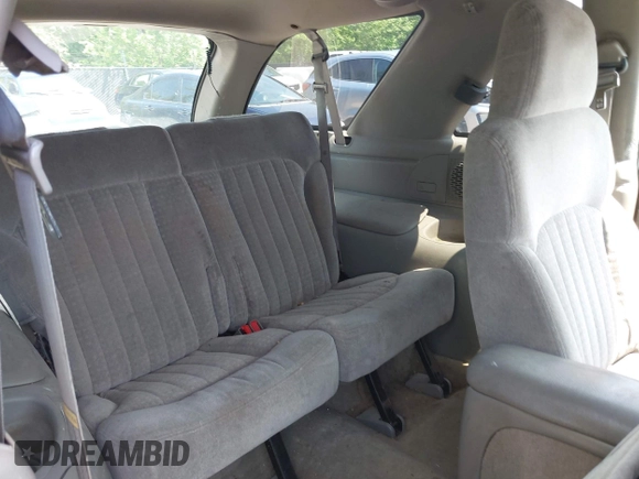 1999 Chevrolet Blazer LS с VIN 1GNCT18W3XK116060, выставлен на аукционе IAAI как лот 42213762 с пробегом 216 788 миль миль и . История ставок и продаж доступна на DreamBid. Изображение 8.