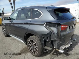 2022 BMW X1 sDrive28i with VIN WBXJG7C08N5U51727, listed as a Copart auction lot 42149105 with 19,240 mi miles and Salvage Title. Bid and sale history available at carsss.com. Image 2.