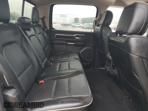 2019 Ram 1500 Laramie z VIN 1C6SRFJTXKN654141, wystawiony jako Copart lot #57014245 z przebiegiem 89 070 mil mil oraz Szkoda całkowita • Salvage title. Historia ofert i sprzedaży dostępna na DreamBid. Obrazek 10.