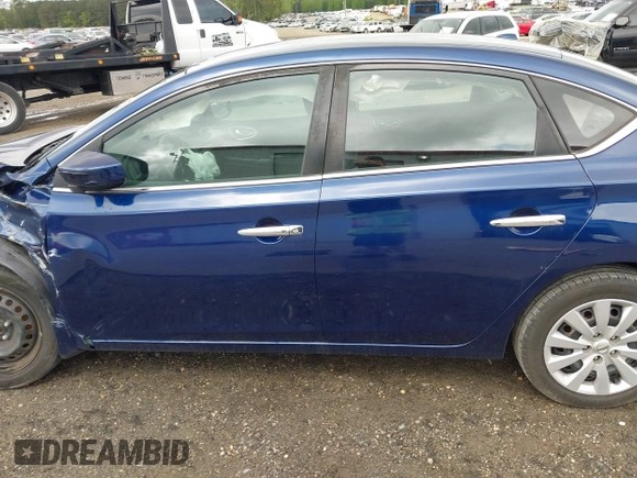 2017 Nissan Sentra SL with VIN 3N1AB7AP9HY332123, listed as a IAAI auction lot 42016547 with 113,281 mi miles and . Bid and sale history available at DreamBid. Image 14.