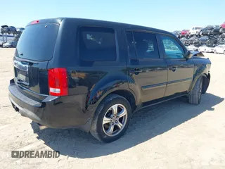 2015 Honda Pilot EX-L z VIN 5FNYF3H55FB010570, wystawiony jako IAAI lot #42291230 z przebiegiem 191 271 mil mil oraz . Historia ofert i sprzedaży dostępna na DreamBid. Obrazek 4.