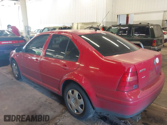 2002 Volkswagen Jetta with VIN 3VWRB69M82M052497, listed as a IAAI auction lot 39895770 with 258,916 mi miles and . Bid and sale history available at DreamBid. Image 3.