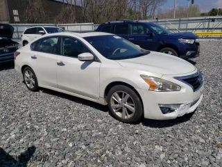 2015 Nissan Altima 2.5 SV with VIN 1N4AL3AP7FC131142, listed as a Copart auction lot 53707845 with 236,238 mi miles and Salvage Title. Bid and sale history available at carsss.com. Image 4.