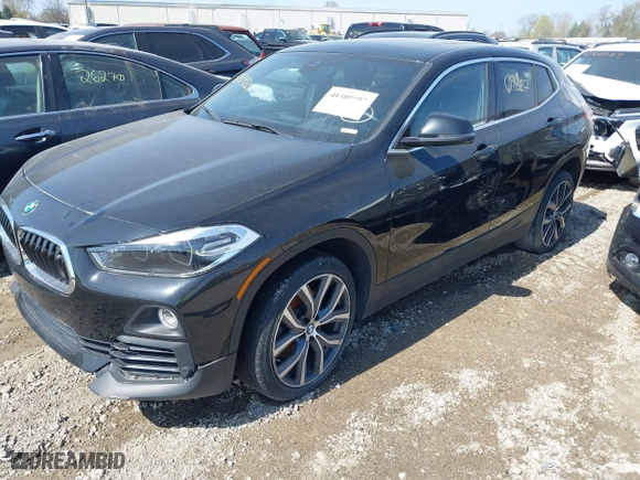 2020 BMW X2 xDrive28i with VIN WBXYJ1C07L5R28321, listed as a IAAI auction lot 41409807 with 41,296 mi miles. Bid and sale history available at carsss.com. Image 2.