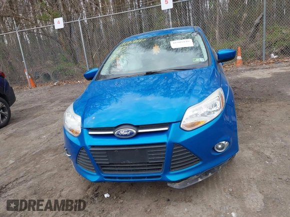 2012 Ford Focus SE with VIN 1FAHP3F26CL254085, listed as a IAAI auction lot 41901816 with 123,380 mi miles. Bid and sale history available at carsss.com. Image 12.